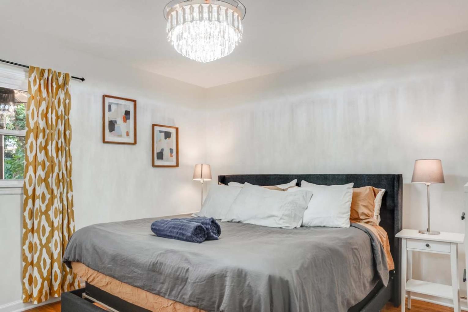 Charming 4-bed With Modern Touches & Porch *